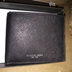 Michael kors men's wallet